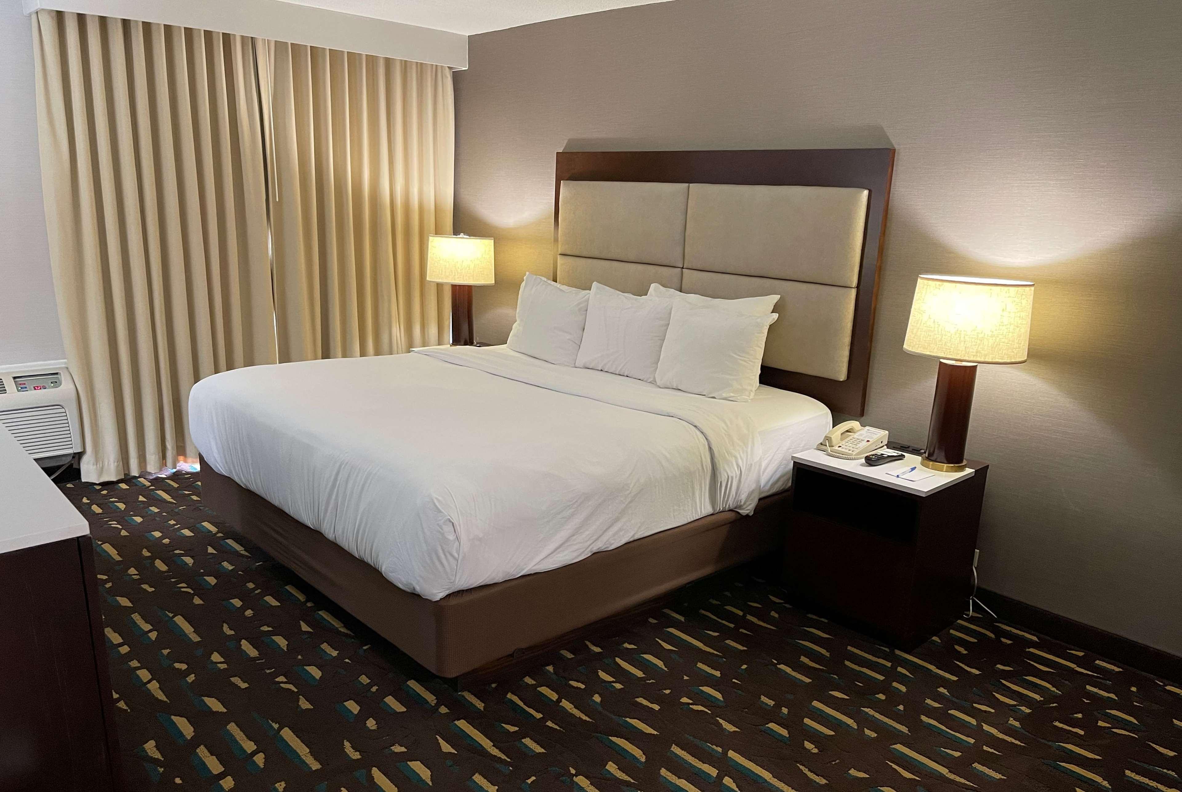 Wyndham Chicago O'Hare Hotel Rosemont Kültér fotó