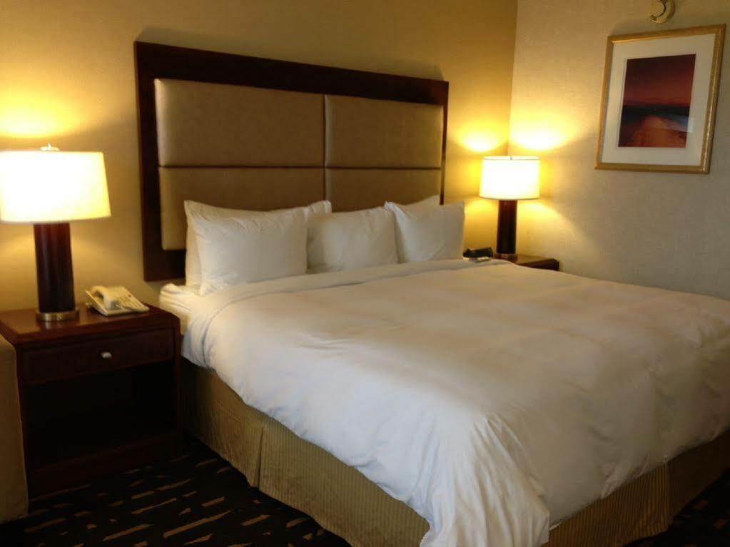 Wyndham Chicago O'Hare Hotel Rosemont Kültér fotó